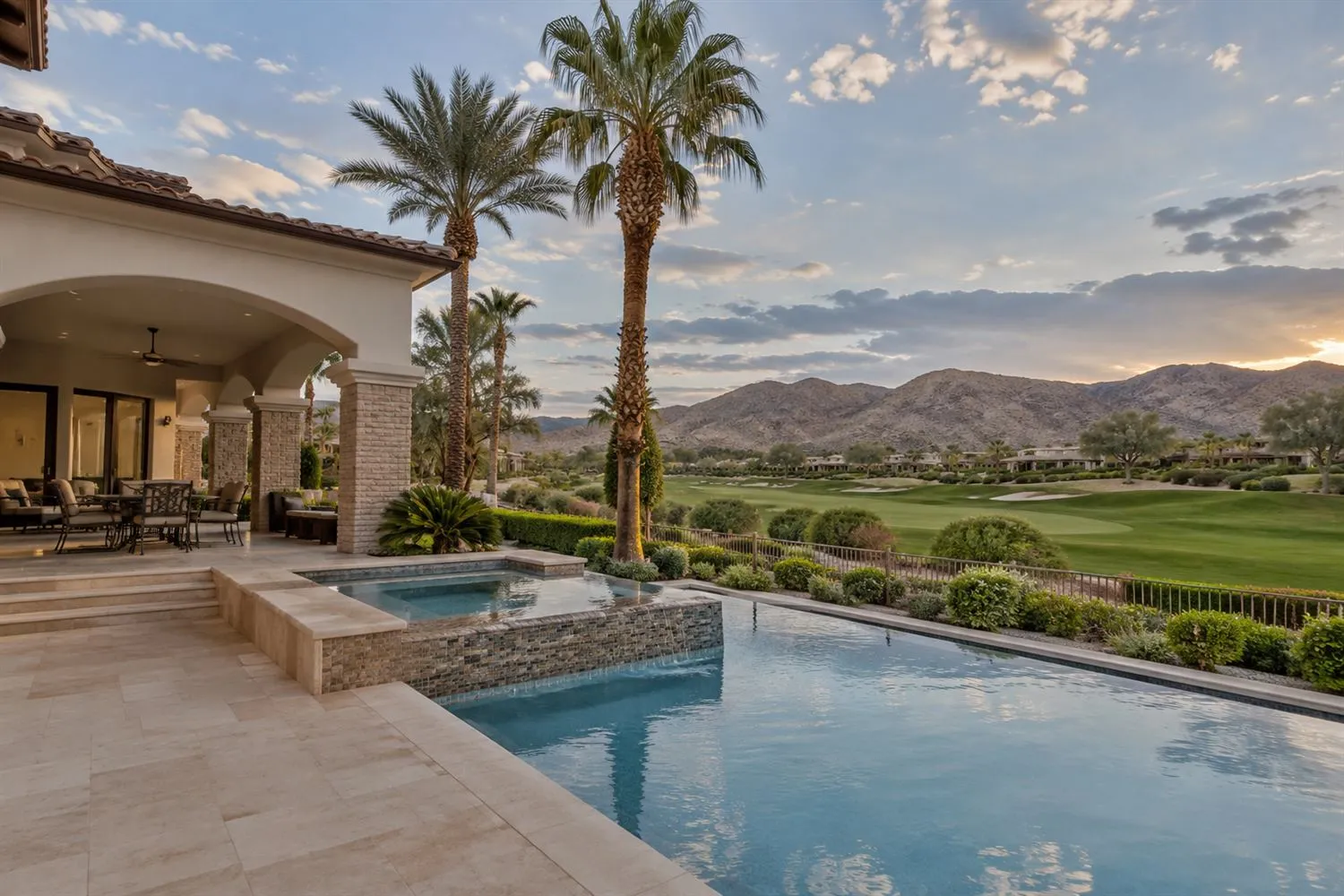 Southern Highlands: Mediterranean estate in the southwest valley